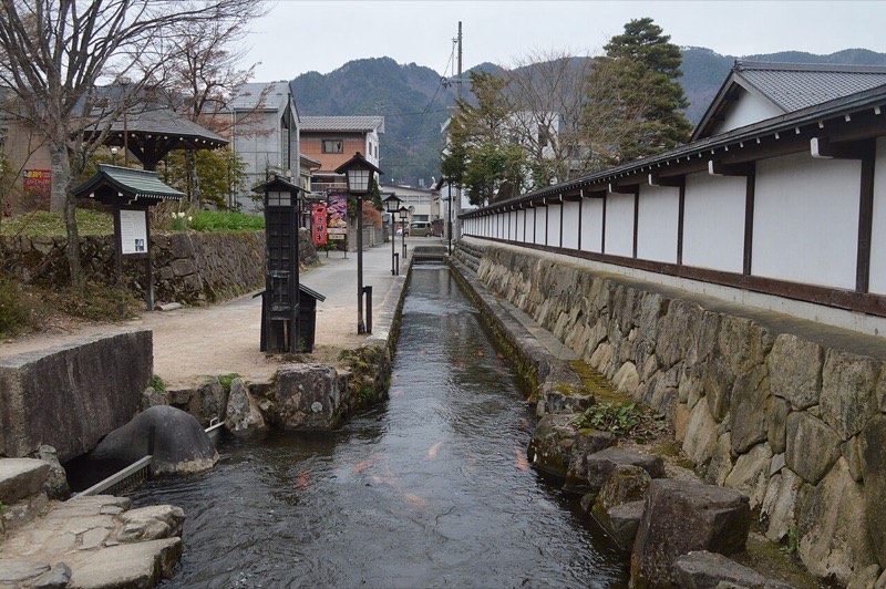 飛騨市